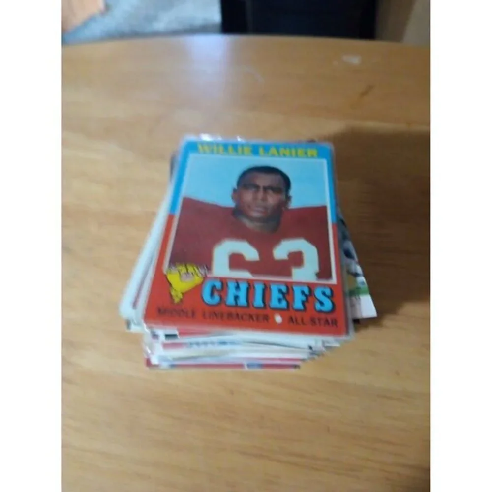 NFL Football 75 card lot  Kansas City Chiefs Legends Bell Thomas Lanier